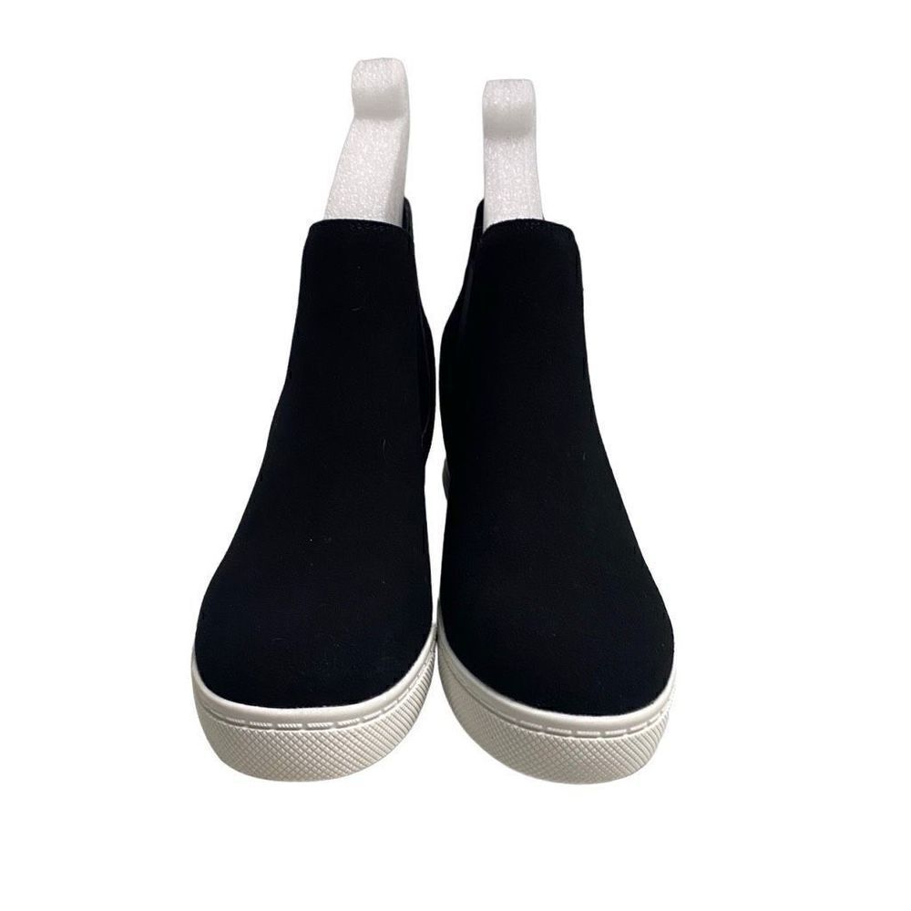 ATHLEFIT Women’s Wedge Black Booties Size‎ 9 New With Box